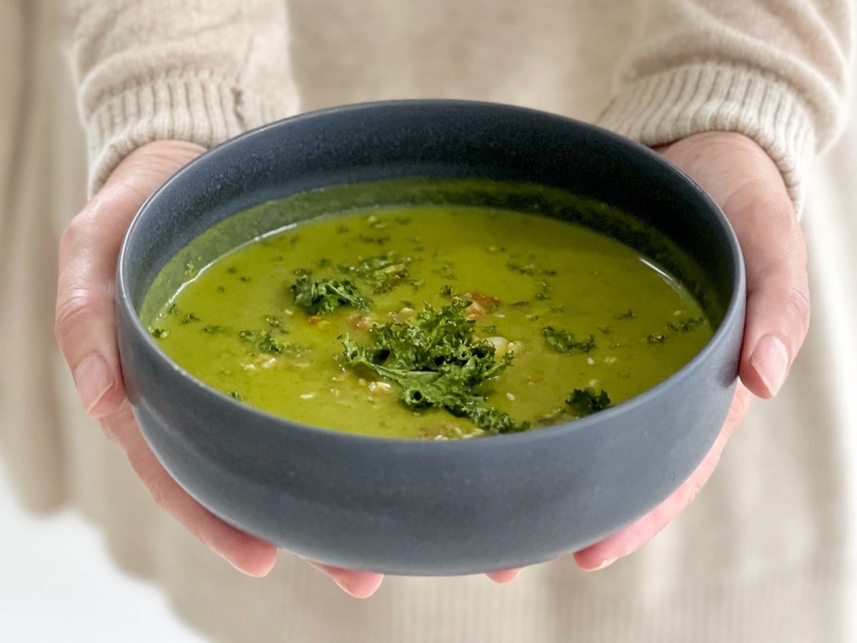 Soupe de chou kale et courgettes - Minute Papillote